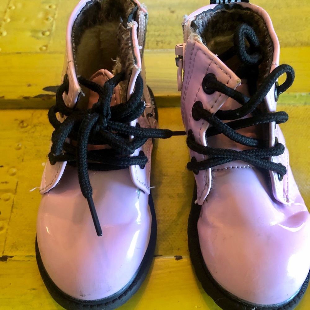 Pink combat boots - Toddler 5